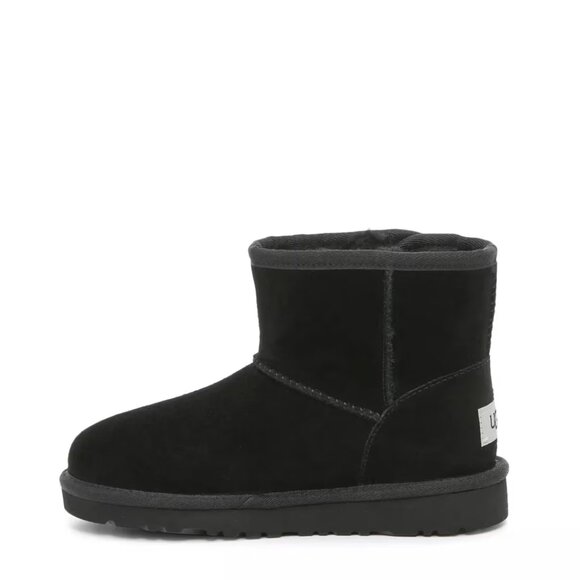 UGG Kids' Jona Boot in Black.  Sz: 3 - Picture 3 of 10